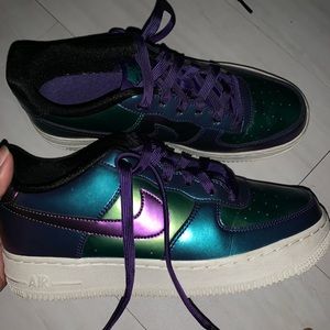 NIKE AIR FORCE ONE WOMENS 6